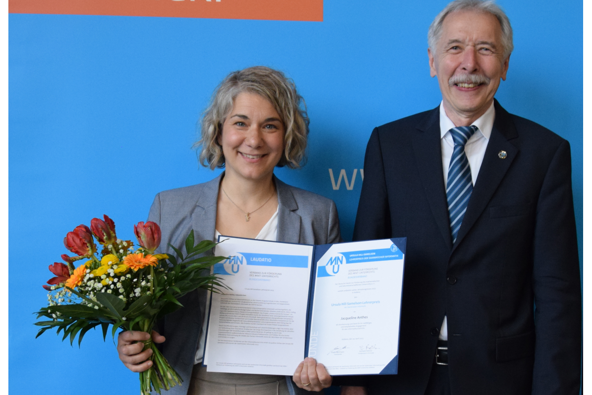   Preisträgerin Jacqueline Anthes und MNU Vorstandsrat Gerhard Röhner